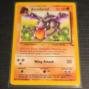 Pokemon Fossil Set 1999 Aerodactyl Rare Non Holo Trading Card (16/62)